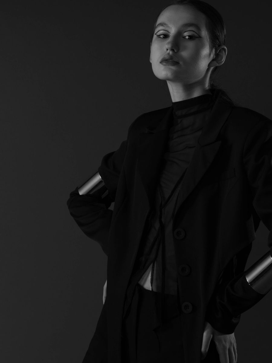 Nokshi lookbook, frame 4