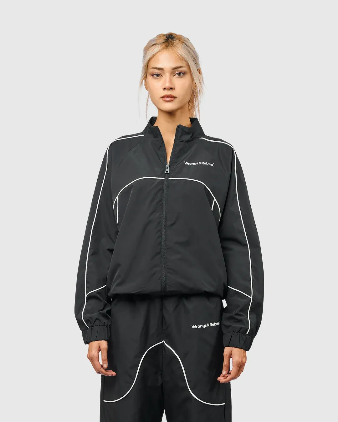 W&R Sports Tracksuit - Top - view 4