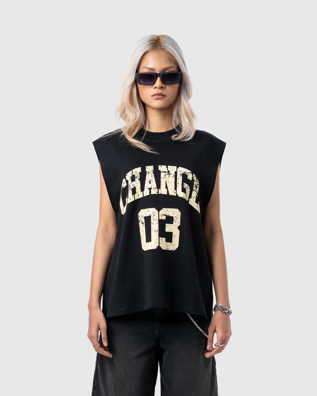 W&R Hoop Black Tank - view 4