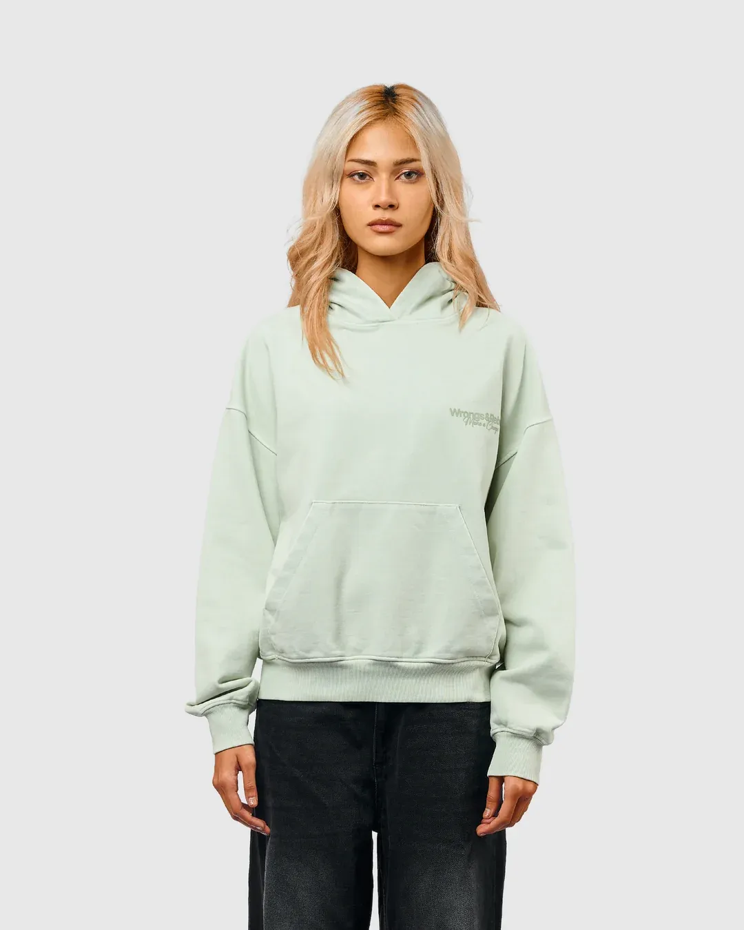 W&R Pastel Boxy Hoodie - view 4